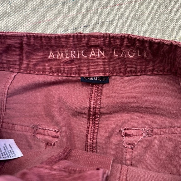 American Eagle Outfitters Rose Mini Skirt size 4 - Picture 3 of 6